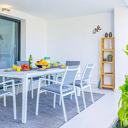 Awesome In W/ Wifi, Heated Swimming Pool And 3 Bedrooms * Estepona