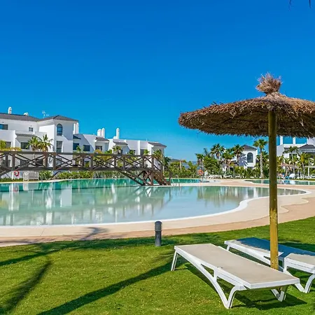 Apartment Awesome In W/ Wifi, Heated Swimming Pool And 3 Bedrooms *
